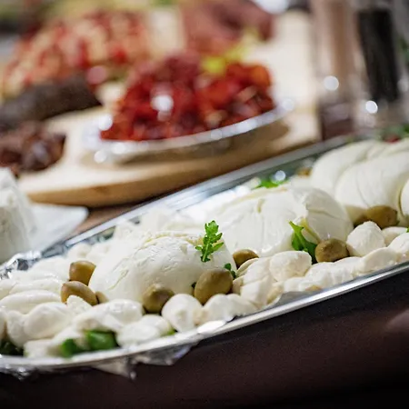 Hotiday Gianmarti Bed and Breakfast Λέτσε