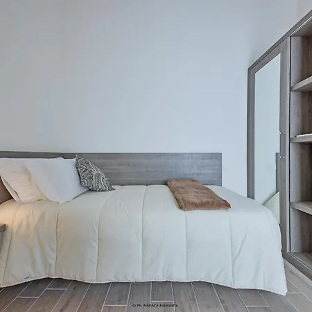 Hotiday Gianmarti 4* レッチェ