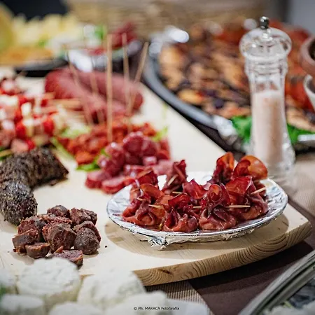 Hotiday Gianmarti Alojamento de Acomodação e Pequeno-almoço